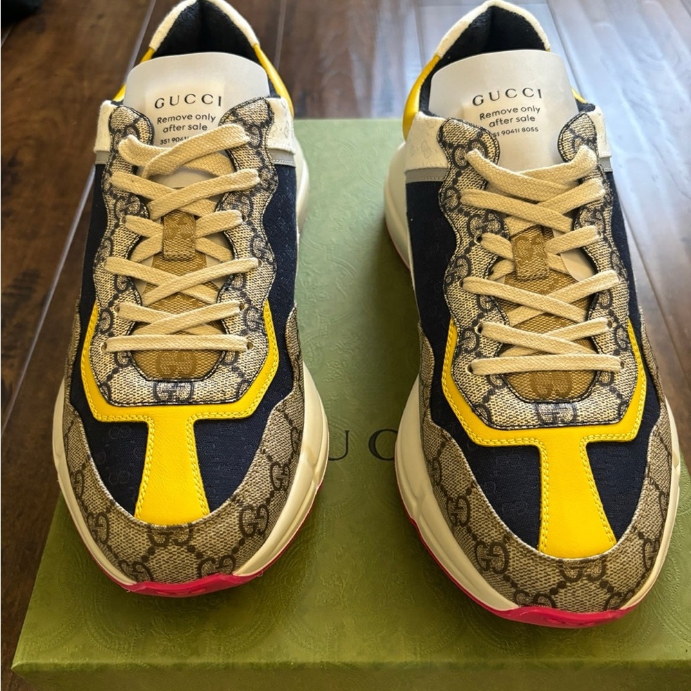 Gucci Rhython Sneakers - Picture 4 of 10